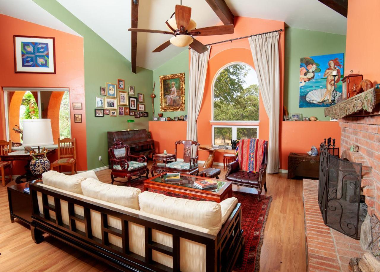 Posada Mariana Bed And Breakfast Catheys Valley Exterior foto
