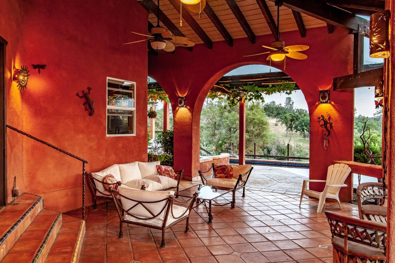 Posada Mariana Bed And Breakfast Catheys Valley Exterior foto
